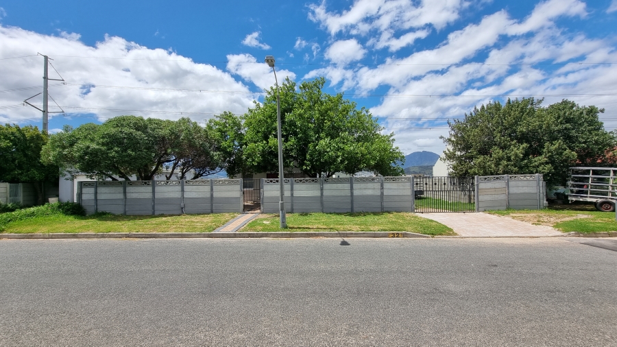 2 Bedroom Property for Sale in Die Bos Western Cape